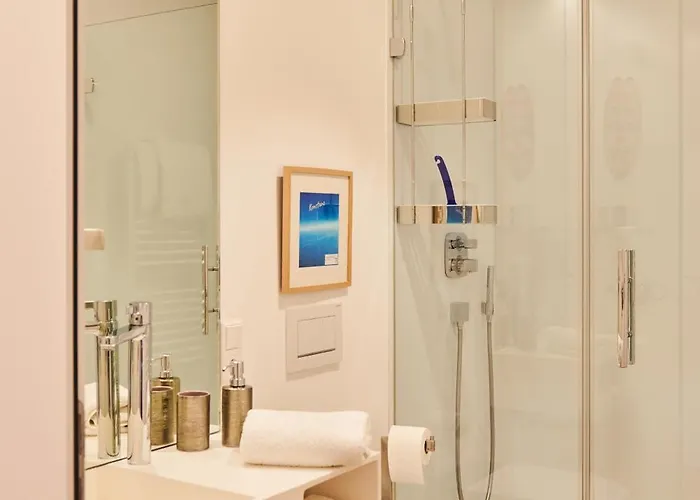 アパート Altstadtliebe - Harmonischer Luxus コンスタンツ